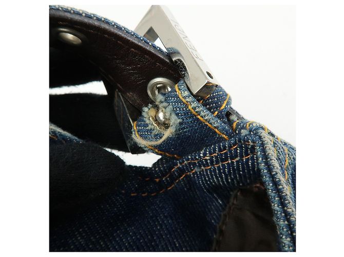 FENDI Mamma Baguette Borsa a tracolla in pelle e denim Blu 26424 - vista 15