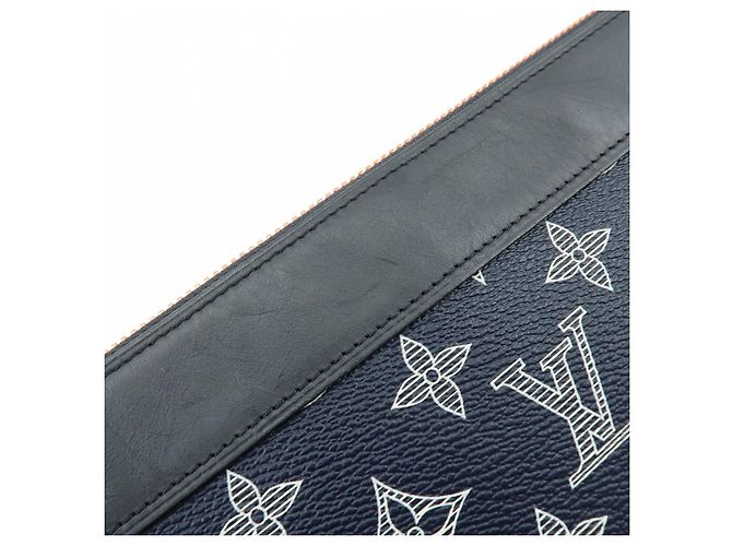 Louis Vuitton Monogram Ink Upside Down Pochette Apollo Navy M62905 - vista 14