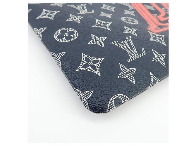 Louis Vuitton Monogram Ink Upside Down Pochette Apollo Navy M62905 - vista 7