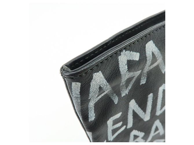 BALENCIAGA Pochette in pelle Graffiti Flat Pouch Nero Bianco - vista 11