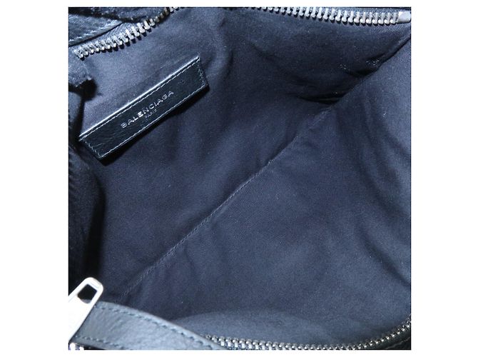 BALENCIAGA Pochette in pelle Graffiti Flat Pouch Nero Bianco - vista 17
