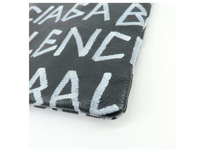BALENCIAGA Pochette in pelle Graffiti Flat Pouch Nero Bianco - vista 6