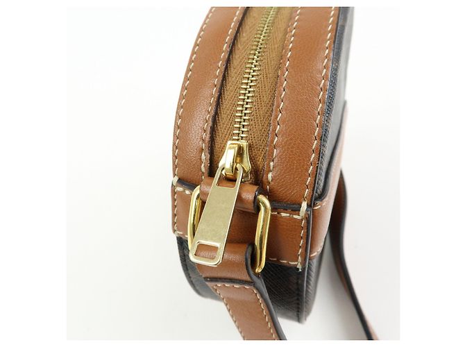 Céline CELINE Borsa a tracolla e a spalla Triomphe in PVC e pelle Marrone - vista 17