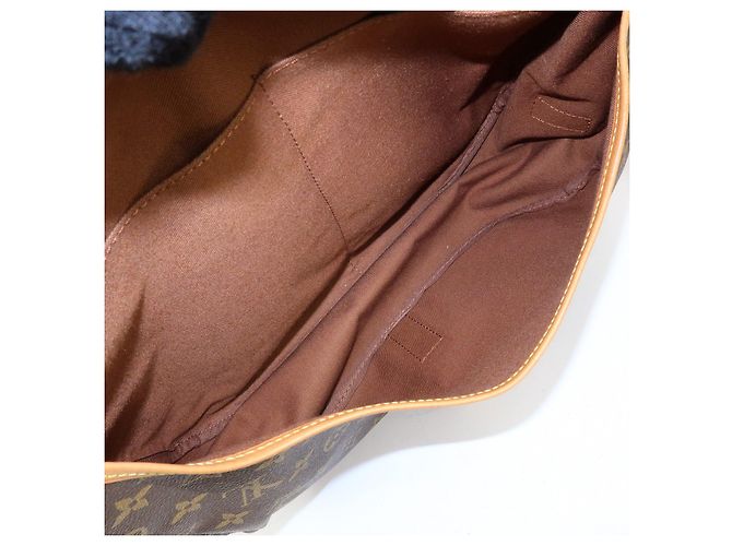 Louis Vuitton Monogram Saumur 35 Shoulder Bag Brown M42254 - vista 21