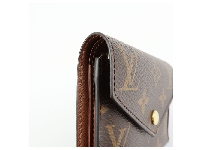Louis Vuitton Monogram Portefeuille Victorine Tri-fold Wallet M62472 - vista 11