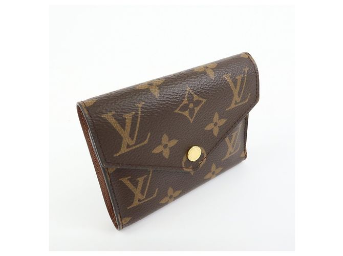 Louis Vuitton Monogram Portefeuille Victorine Tri-fold Wallet M62472 - vista 4
