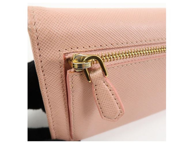 Portafoglio lungo PRADA in pelle Saffiano con nastro logo Rosa 1M1132 - vista 20