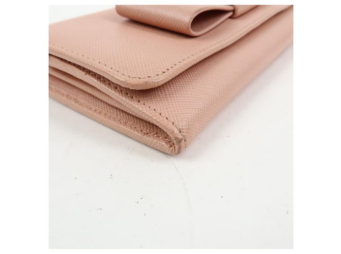 Portafoglio lungo PRADA in pelle Saffiano con nastro logo Rosa 1M1132 - vista 6