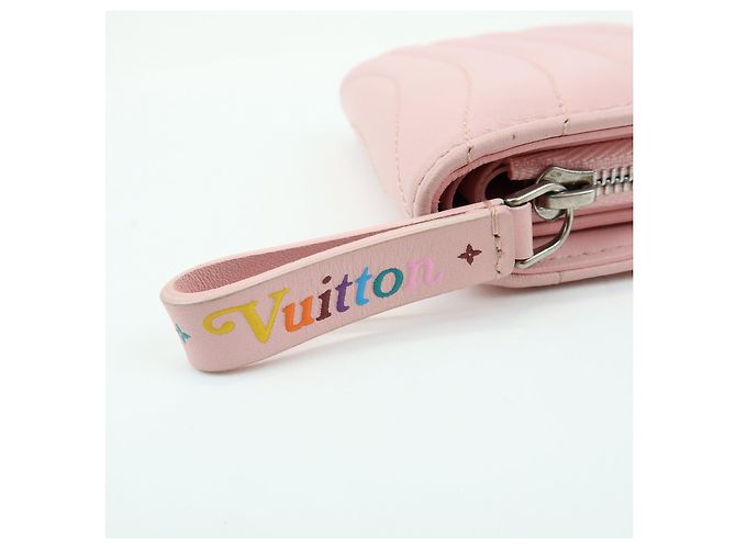 Cartera Compacta Louis Vuitton New Wave Gypt Smoothie Pink M63791 - vista 15
