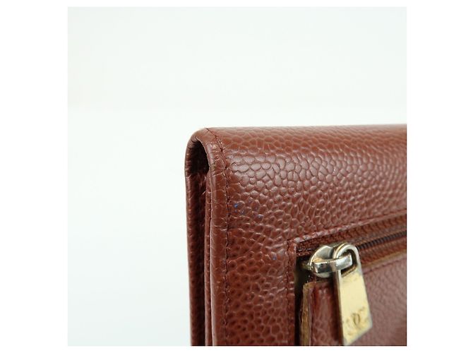 Cartera compacta tri-fold CHANEL COCO Mark de piel caviar marrón - vista 10