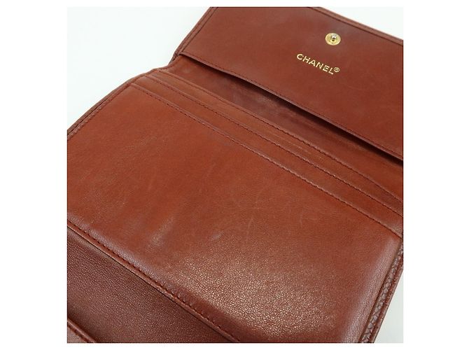 Cartera compacta tri-fold CHANEL COCO Mark de piel caviar marrón - vista 18