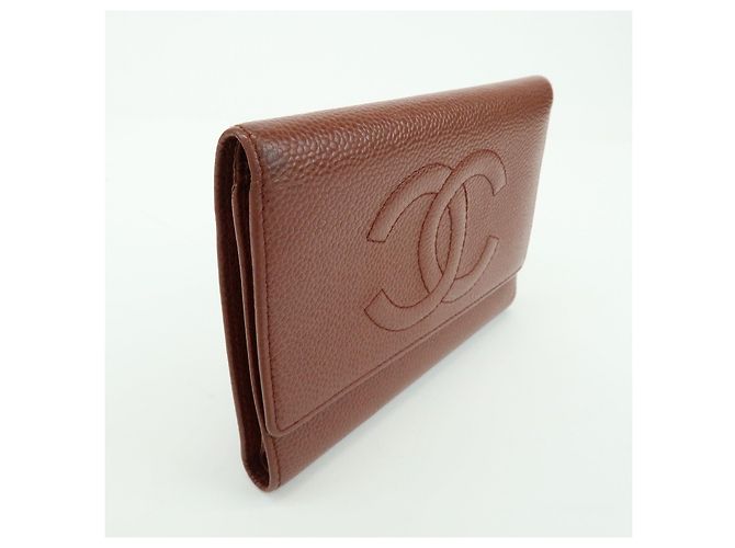 Cartera compacta tri-fold CHANEL COCO Mark de piel caviar marrón - vista 4