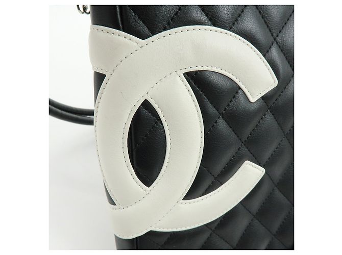 CHANEL Cambon Line Lambskin Medium Pochette Shoulder Bag A25178 - vista 17