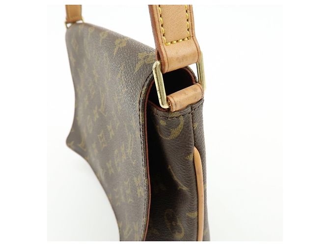 Louis Vuitton Monogram Musette Tango Short Shoulder Bag Brown M51257 - vista 16