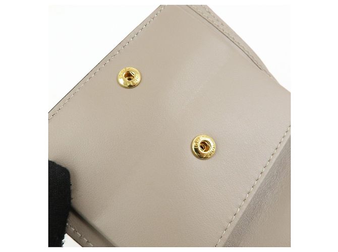 FENDI By The Way Cartera Compacta Bi-fold de Piel Light Pink 8M0387 - vista 19