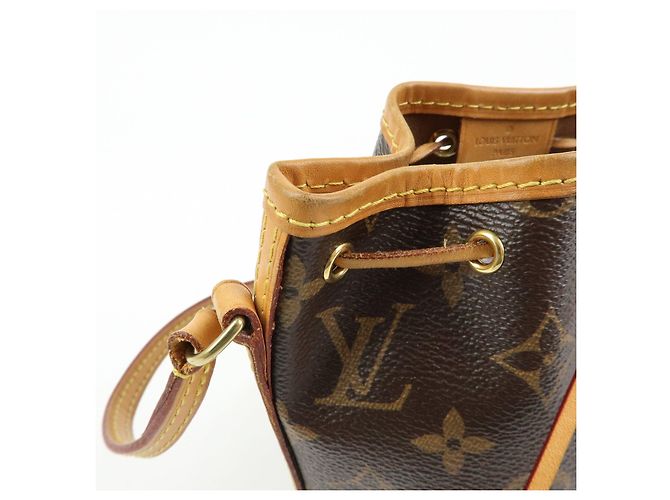 Louis Vuitton Monogram Nano Noe Shoulder Bag Crossbody Bag M41346 - vista 13