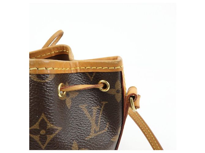 Louis Vuitton Monogram Nano Noe Shoulder Bag Crossbody Bag M41346 - vista 16