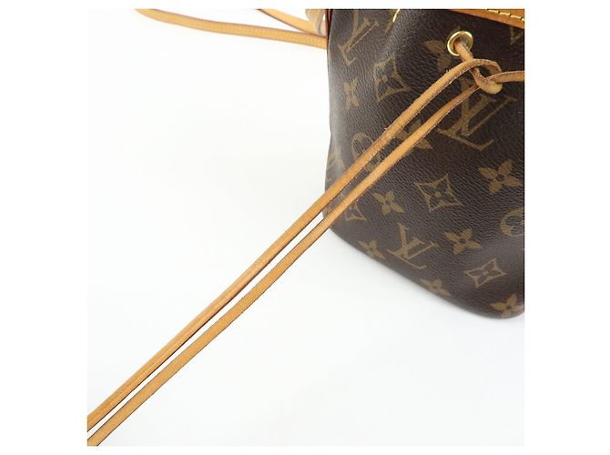 Louis Vuitton Monogram Nano Noe Shoulder Bag Crossbody Bag M41346 - vista 17