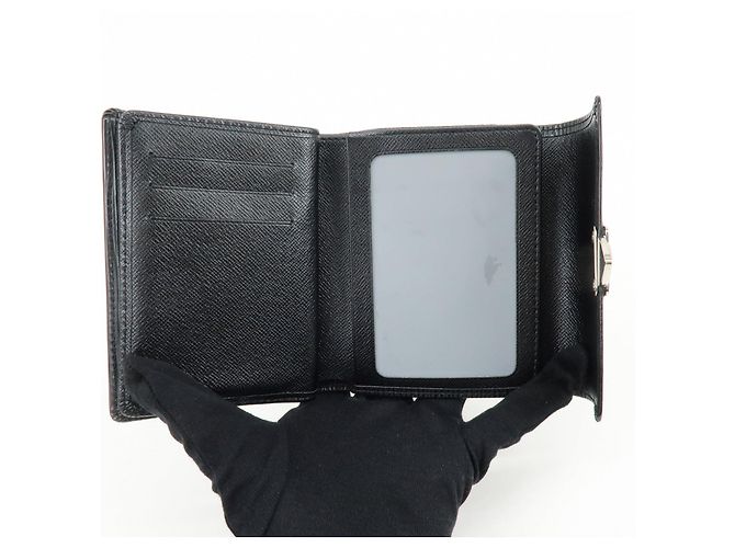 Louis Vuitton Epi Portefeuille Koala Compact Wallet Noir M58012 - vista 16