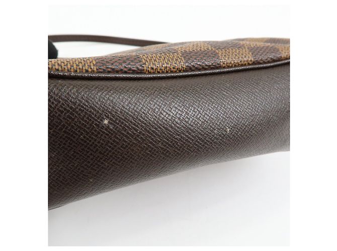 Louis Vuitton Damier Trousse Makeup Accessory Pouch Brown N51982 - vista 14