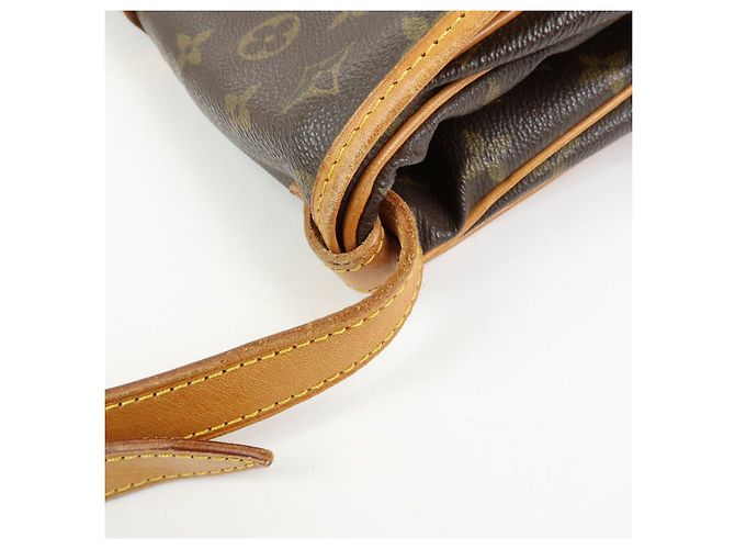 Louis Vuitton Monogram Saumur 30 Canvas Shoulder Bag Brown M42256 - vista 8