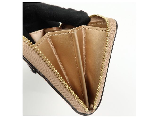 Louis Vuitton Monogram Vernis Leather Round Zippy Coin Case M90601 - vista 22