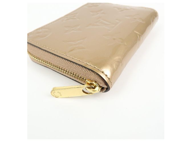 Louis Vuitton Monogram Vernis Leather Round Zippy Coin Case M90601 - vista 6