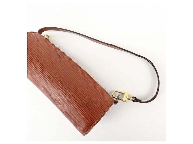 Louis Vuitton Epi Mini Pouch per Borsa a Mano Soufflot Kenya Brown - vista 6