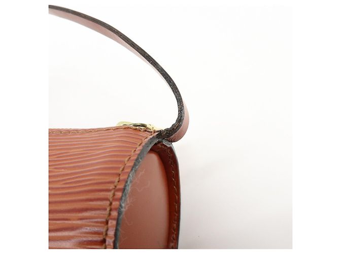 Louis Vuitton Epi Mini Pouch per Borsa a Mano Soufflot Kenya Brown - vista 9