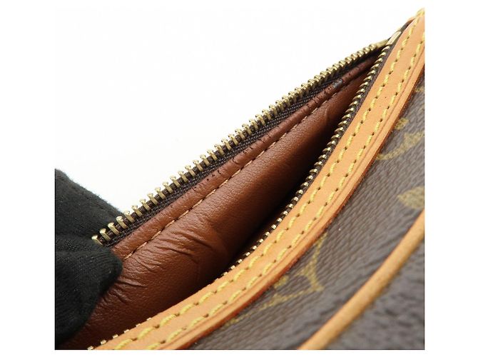 Cité Borsa a tracolla Louis Vuitton Monogram Pochette Cite Marrone M51183 - vista 18