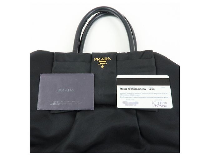 Borsa tote a mano PRADA in nylon e pelle con nastro Nero BN1601 - vista 23