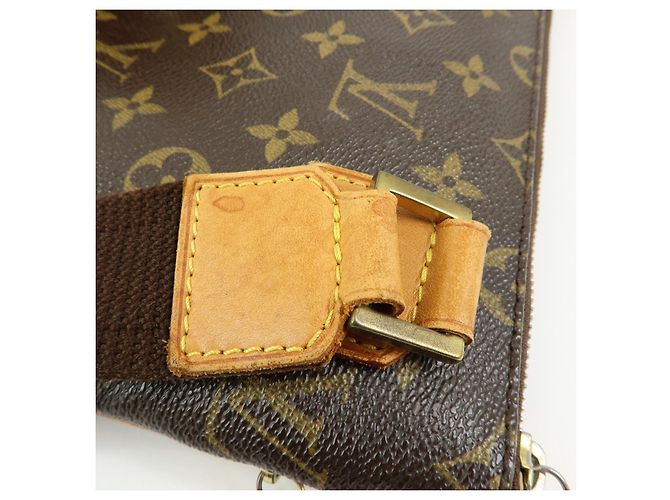 Louis Vuitton Monogram Pochette Bosphore Shoulder Bag Brown M40044 - vista 9