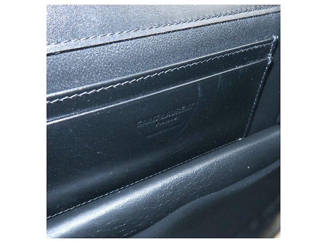 Autre Marque SAINT LAURENT PARIS Bolsa de ombro com aba em couro de bezerro Black 769162 - vista 22