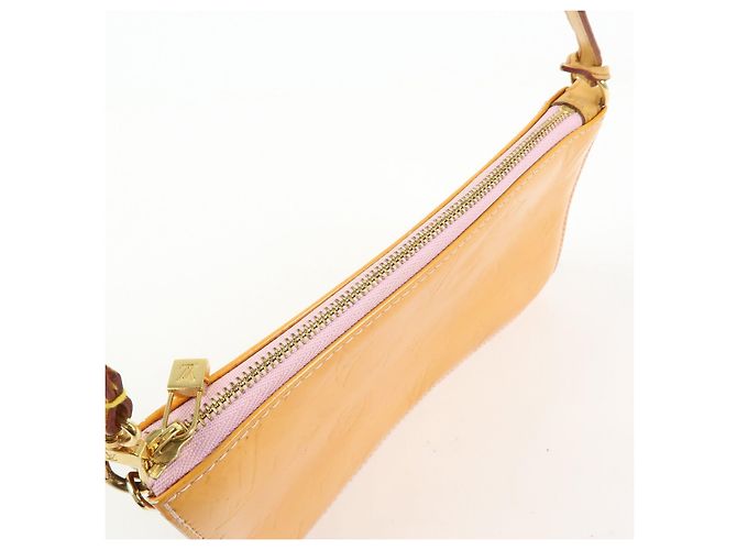 Louis Vuitton Monogram Vernis Lexington Accessoires Pouch Orange M91057 - vista 19