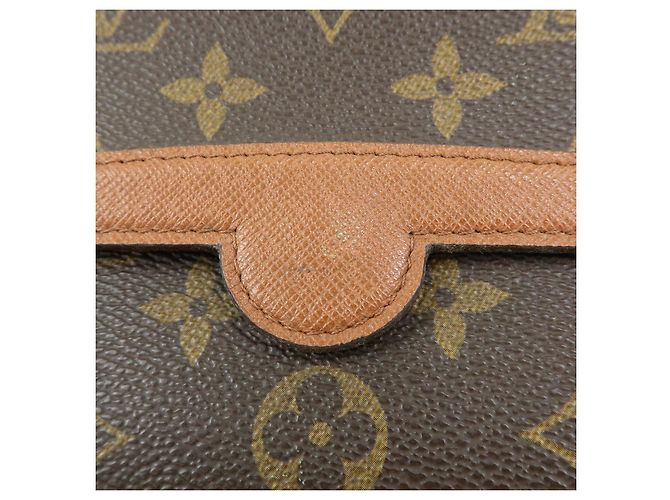 Louis Vuitton Monogram Pochette Arche Canvas Waist Bag Brown M51975 - vista 10