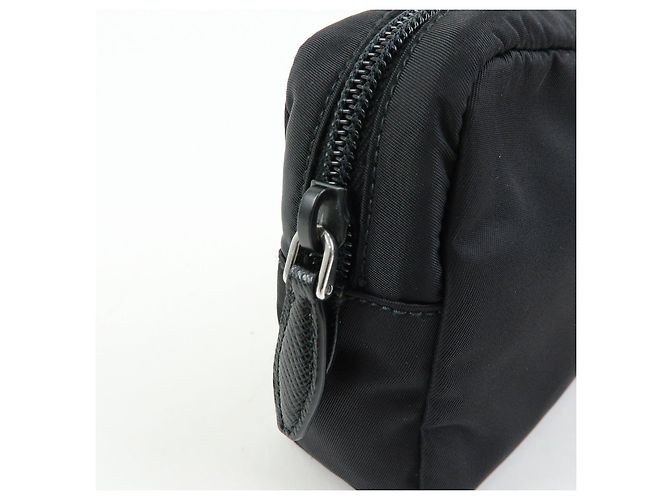PRADA Necessaire in Re-Nylon e pelle Saffiano con logo Triangle 1NE693 - vista 17
