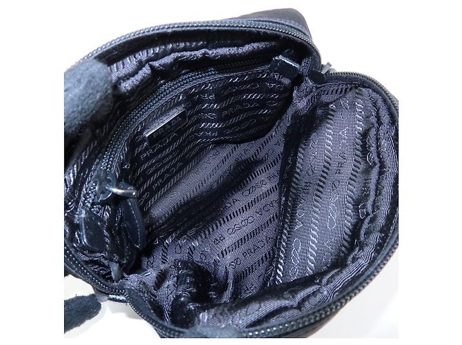 PRADA Necessaire in Re-Nylon e pelle Saffiano con logo Triangle 1NE693 - vista 21