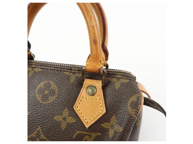 Louis Vuitton Monogram Canvas Mini Speedy Hand Bag & Strap M41534 - vista 13