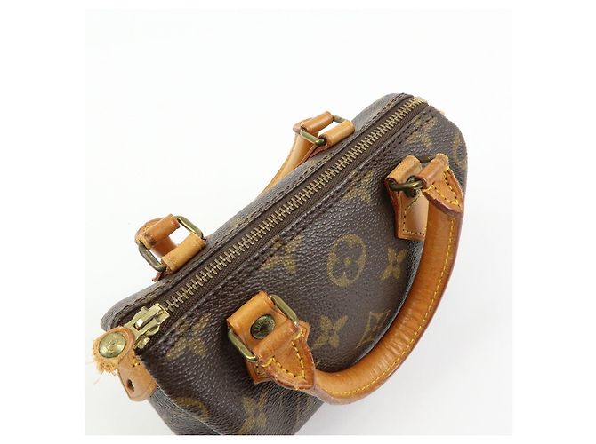Louis Vuitton Monogram Canvas Mini Speedy Hand Bag & Strap M41534 - vista 21