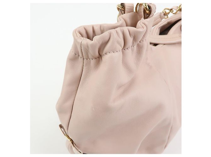 Salvatore Ferragamo Borsa a tracolla in pelle con catena e fiocco Ferragamo Vara Pink - vista 16
