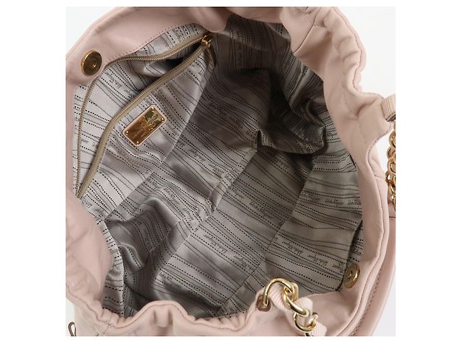Salvatore Ferragamo Borsa a tracolla in pelle con catena e fiocco Ferragamo Vara Pink - vista 20