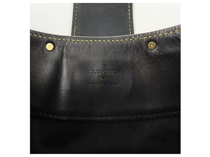 Louis Vuitton Suhali L'Affriolant Leather Shoulder Bag Noir M92851 - vista 23