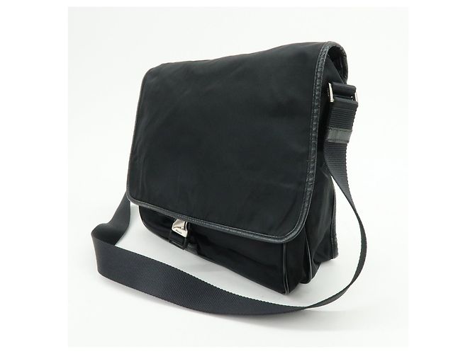 Borsa a tracolla e a spalla PRADA in nylon e pelle Saffiano con logo triangolare - vista 3