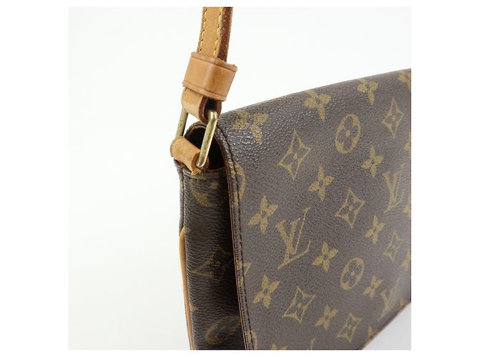 Louis Vuitton Monogram Musette Tango Short Shoulder Bag Brown M51257 - vista 16
