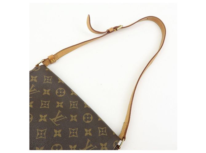 Louis Vuitton Monogram Musette Tango Short Shoulder Bag Brown M51257 - vista 6