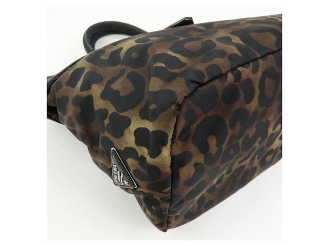 PRADA Borsa reversibile 2Way in nylon e pelle con logo Triangle Nera BN1959 - vista 9