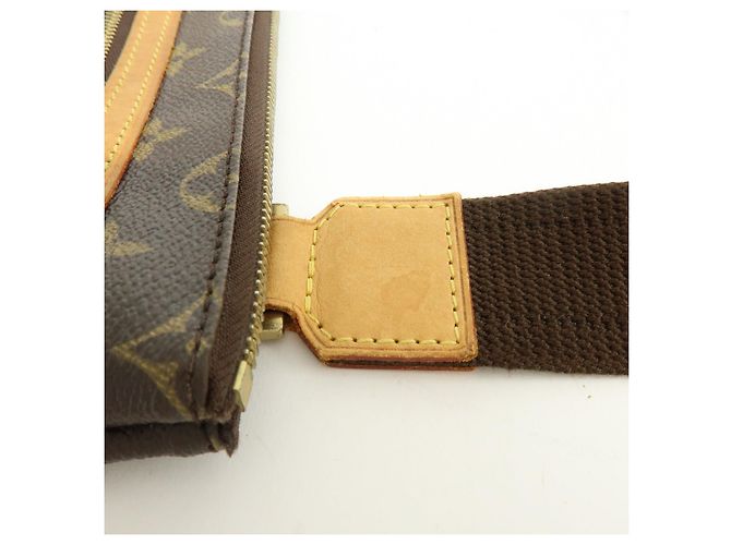Louis Vuitton Monogram Pochette Bosphore Shoulder Bag M40044 - vista 8