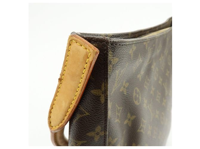 Borsa a tracolla Louis Vuitton Monogram Looping GM Marrone M51145 - vista 16