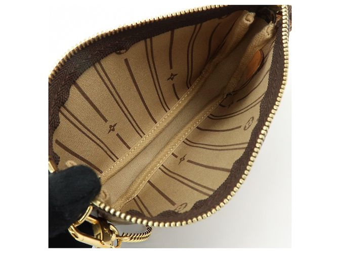 Louis Vuitton Monogram T&B Mini Pochette Accessoires Hand Bag M60153 - vista 22