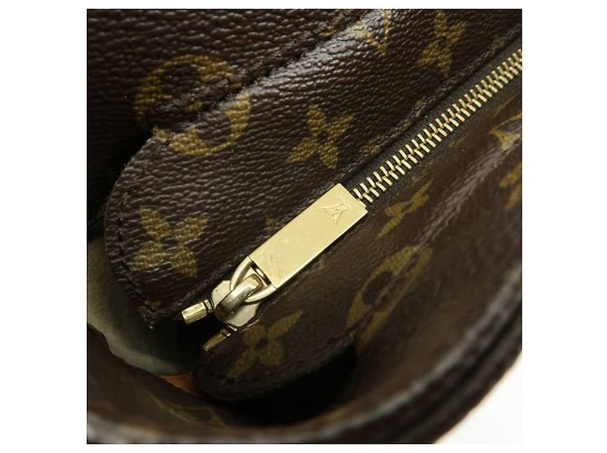 Borsa Tote Louis Vuitton Monogram Luco Borsa a Tracolla Marrone M51155 - vista 17